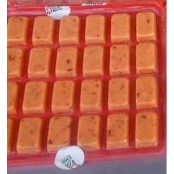 ثوم مكعبات بالصلصة